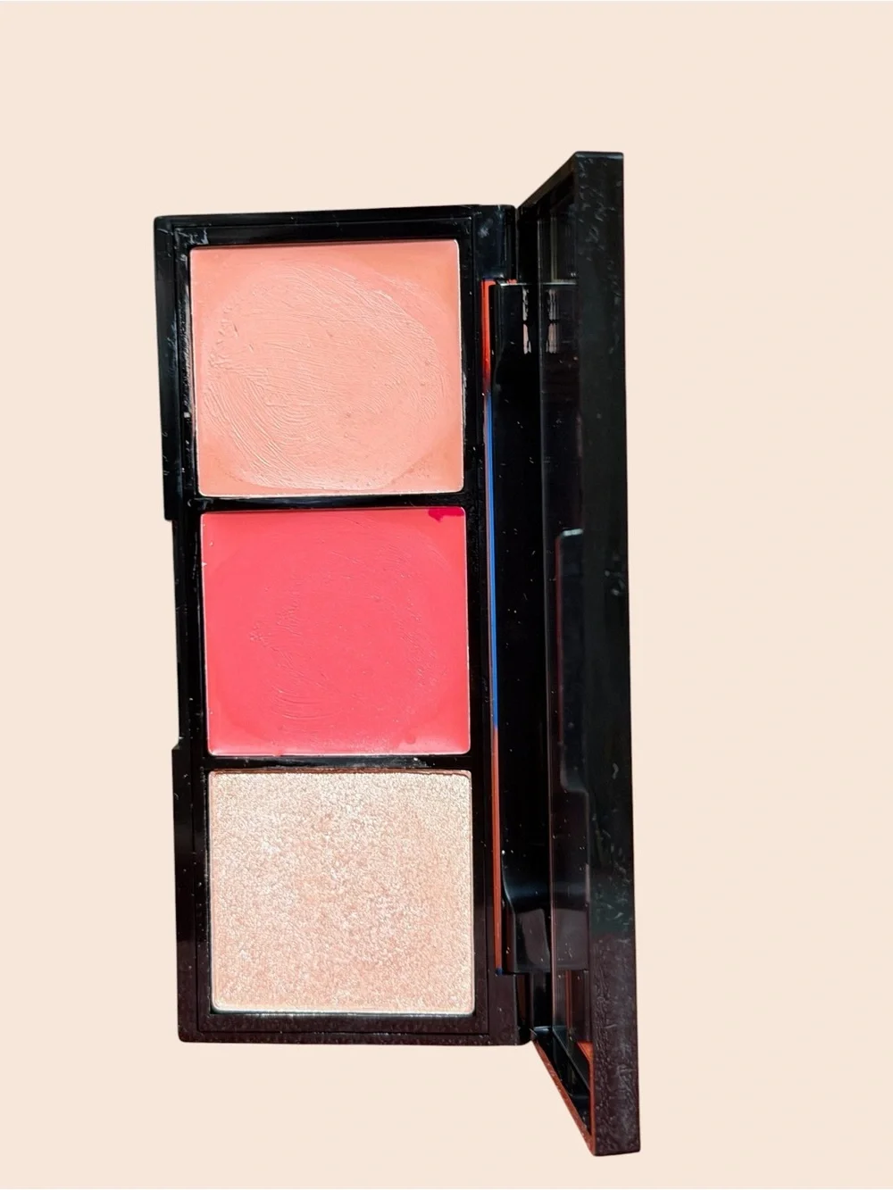 Laura Geller Made to Multitask Cream Trio Palette in THINK PINK